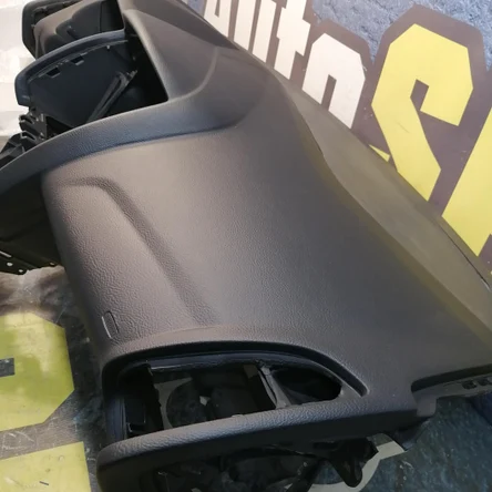 Торпедо Ford Focus 3